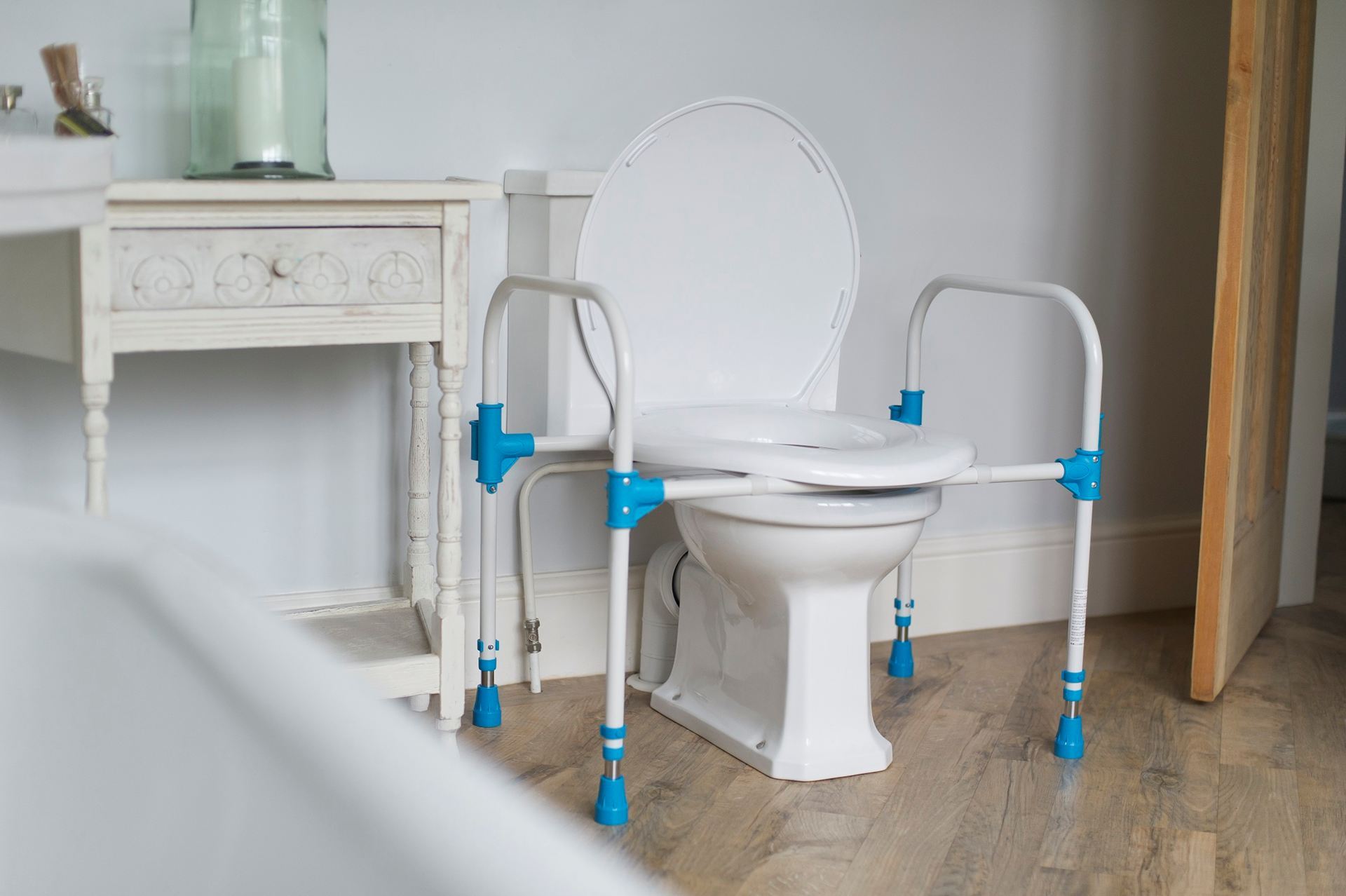 big-john-commode-langham