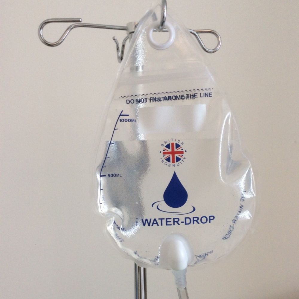 The Water-Drop | Hands-free drinking system | Langham